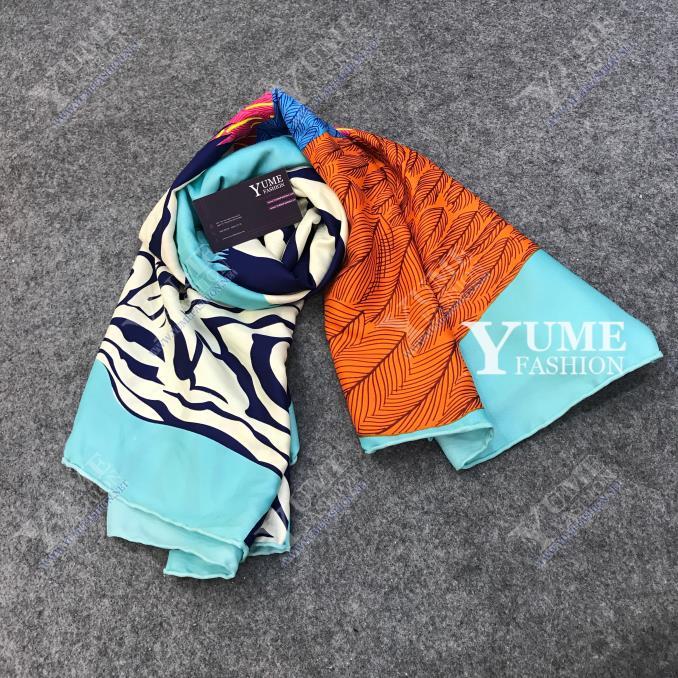 KHĂN CHOÀNG HERMES&nbsp;