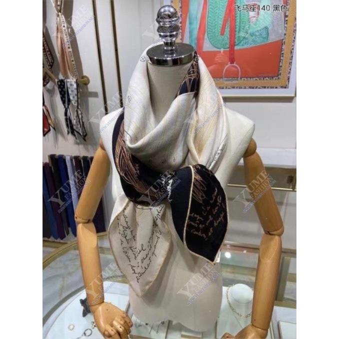 KHĂN CHOÀNG HERMES 