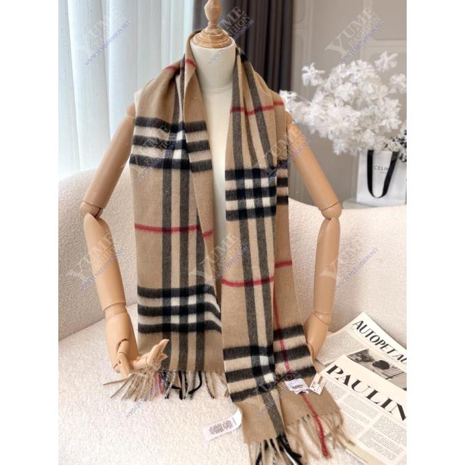 KHĂN CHOÀNG BURBERRY 