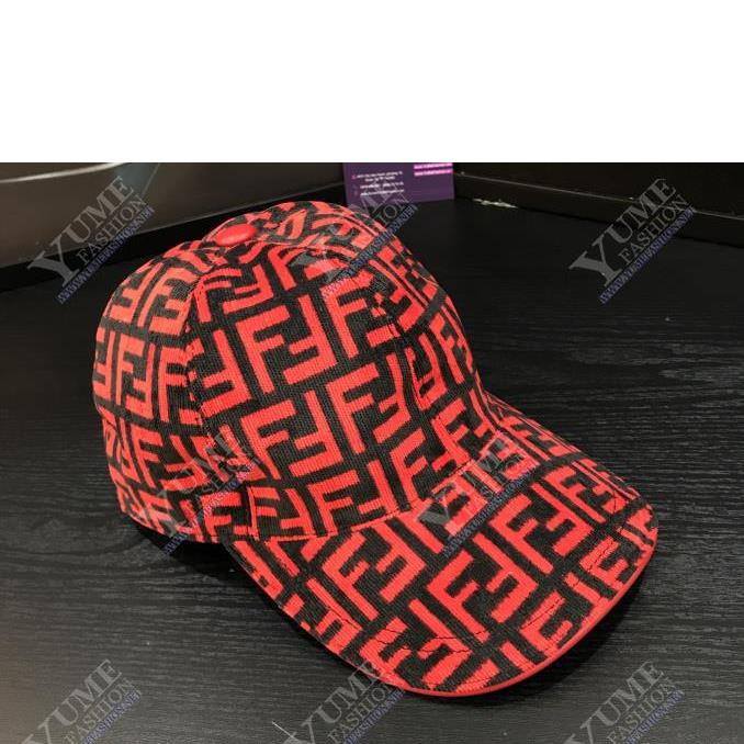 NÓN HIỆU FENDI&nbsp;