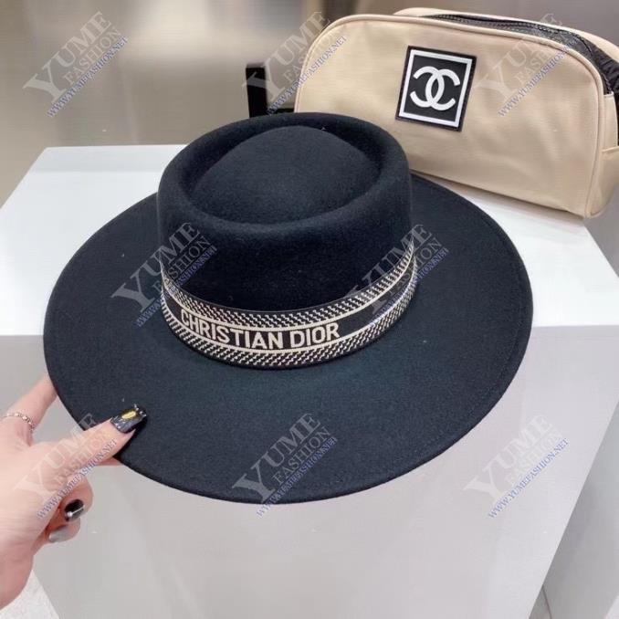 NÓN HIỆU DIOR&nbsp;