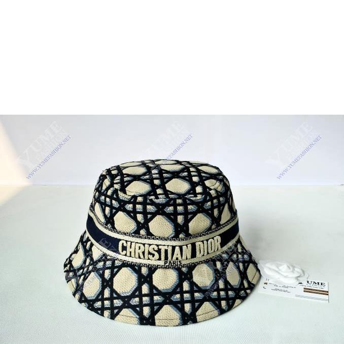 NÓN HIỆU DIOR&nbsp;