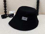 NÓN HIỆU MIUMIU 