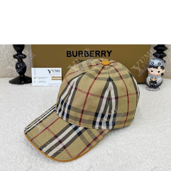 NÓN BURBERRY 
