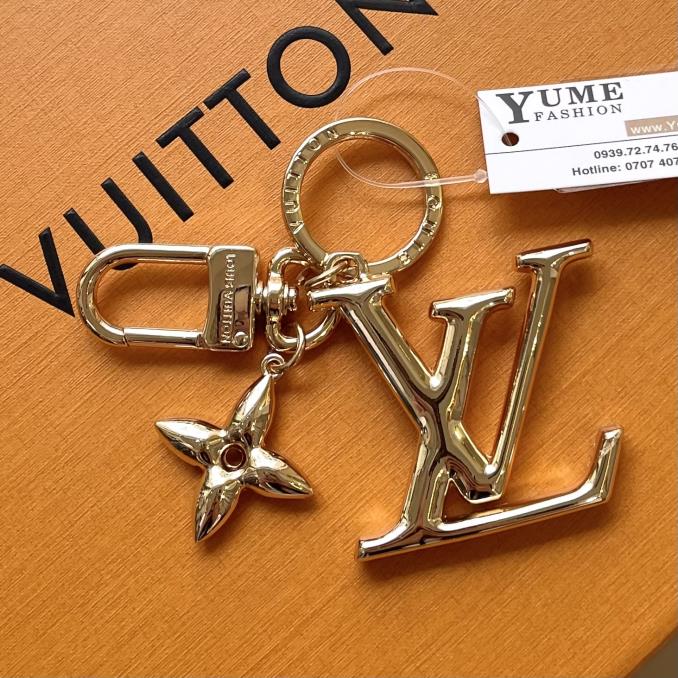 PHỤ KIỆN TÚI Móc khoá Lv