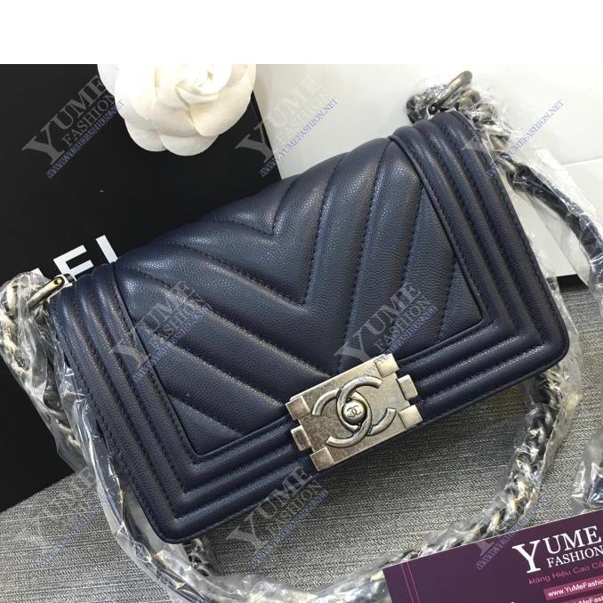TÚI XÁCH CHANEL&nbsp;Boy V Caviar Leather