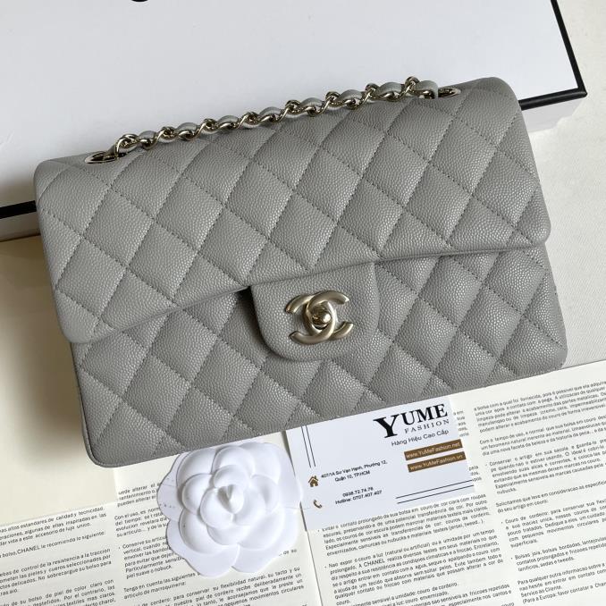 TÚI XÁCH CHANEL Classic 23 caviar khoá vàng bóng