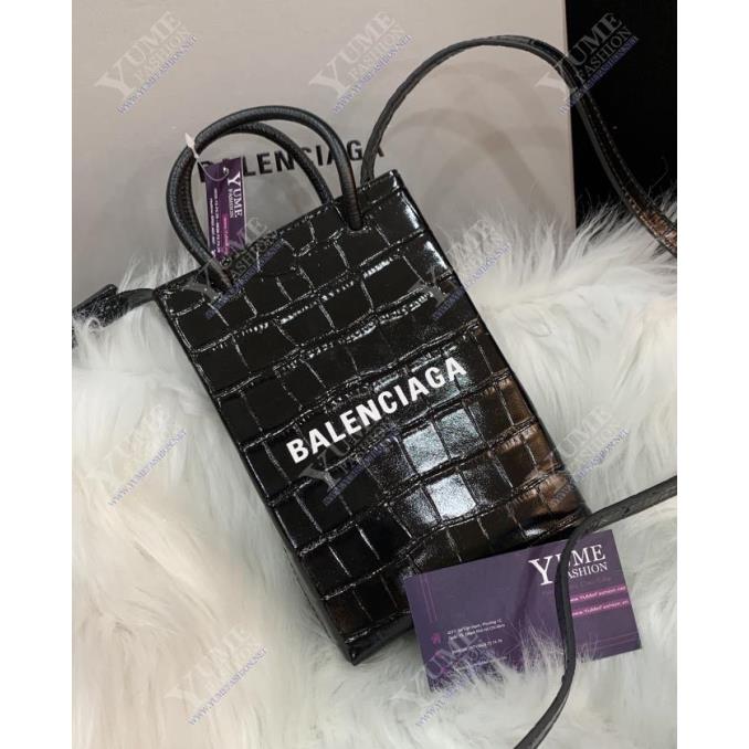 TÚI XÁCH BURBERRY&nbsp;SHOPPING PHONE HOLDER