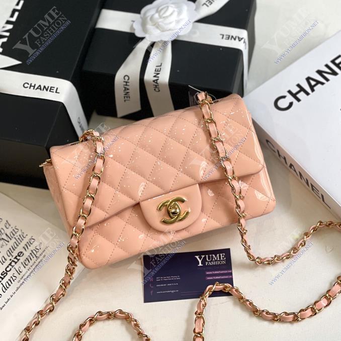 TÚI XÁCH CHANEL Classic 20 da bóng khoá vàng bóng