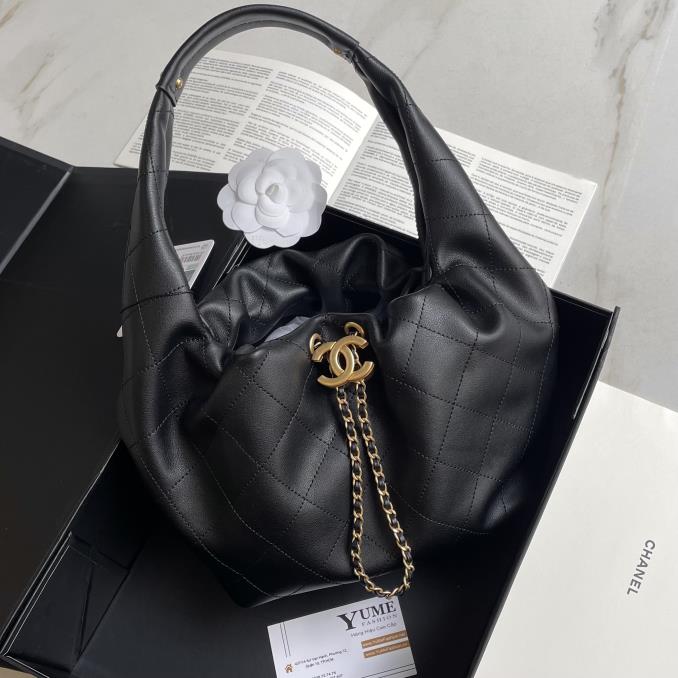 TÚI XÁCH CHANEL&nbsp;HOBO HANDBAG